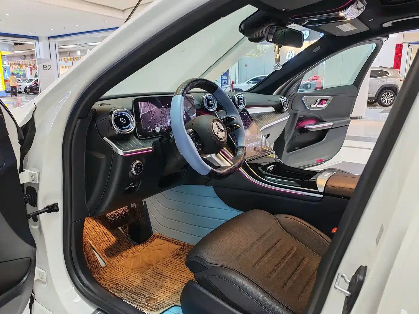 Mercedes-Benz C-Class 2024 Facelift C 260 L Sport Edition — миниатюра 4