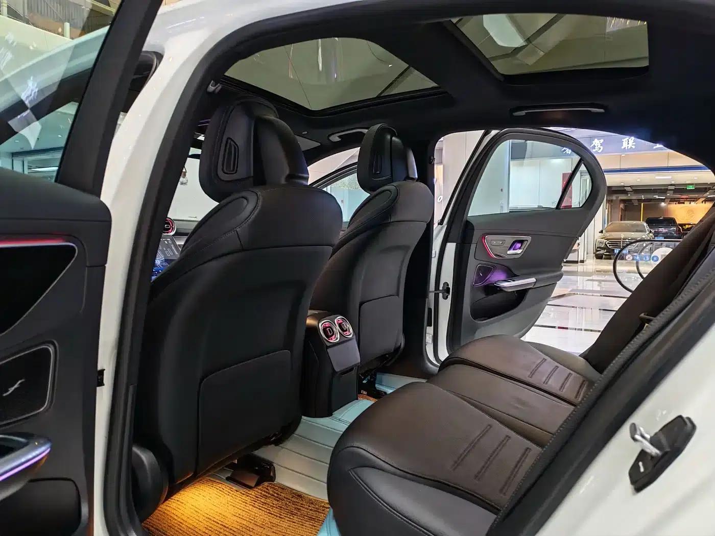 Mercedes-Benz C-Class 2024 Facelift C 260 L Sport Edition — миниатюра 5