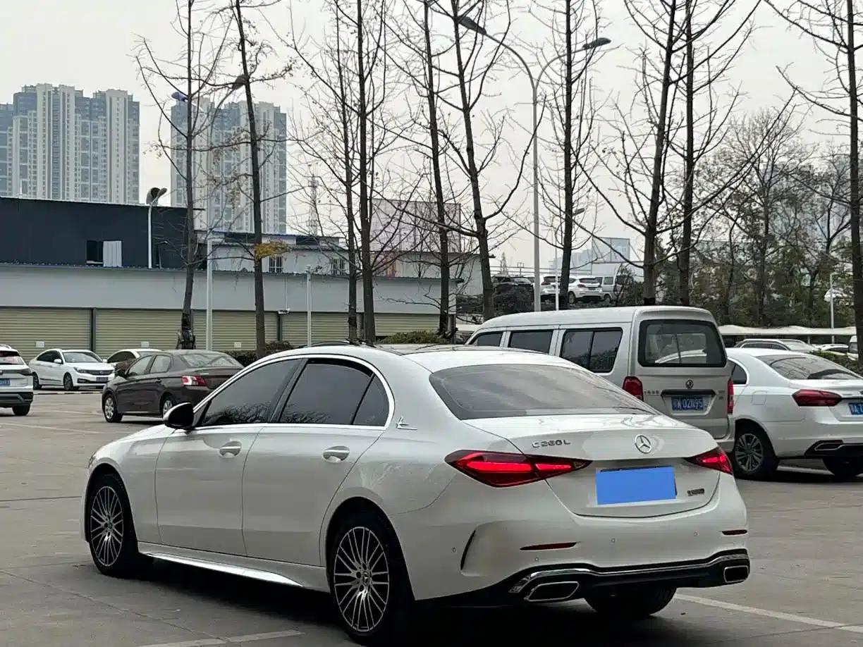 2023 Mercedes-Benz C-Class C 260 L Sport Edition — миниатюра 9