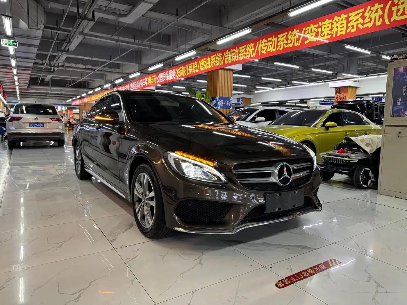 2016 Mercedes-Benz C-Class C 200 L Sport — миниатюра 3