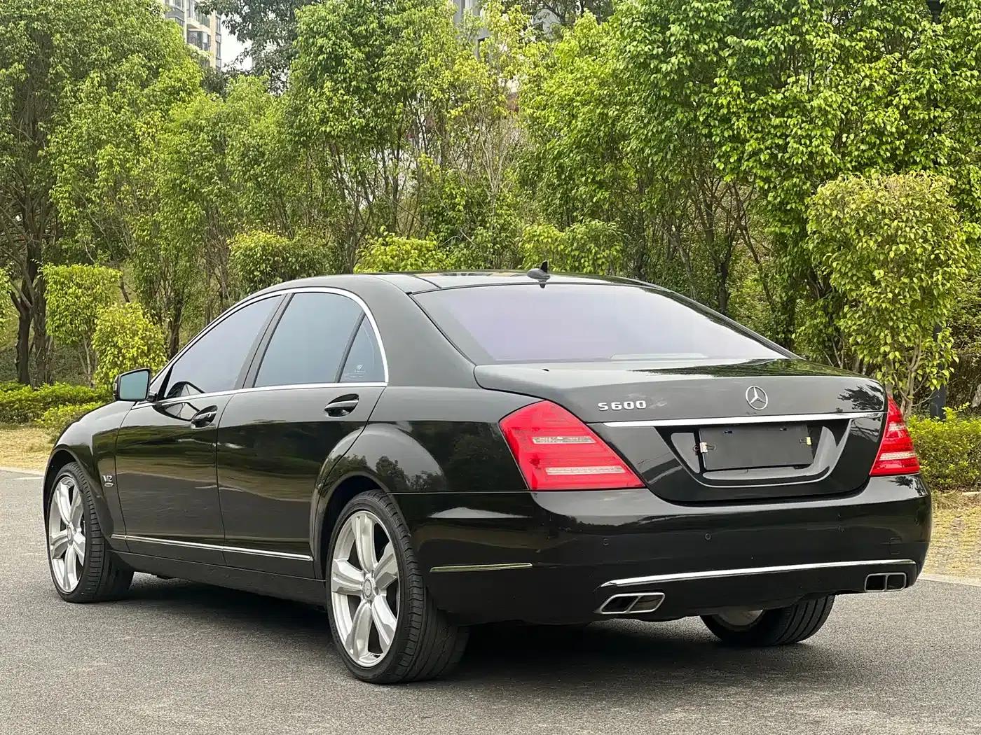 Mercedes-Benz S-Class 2012 S 600 L Grand Edition designo — миниатюра 5