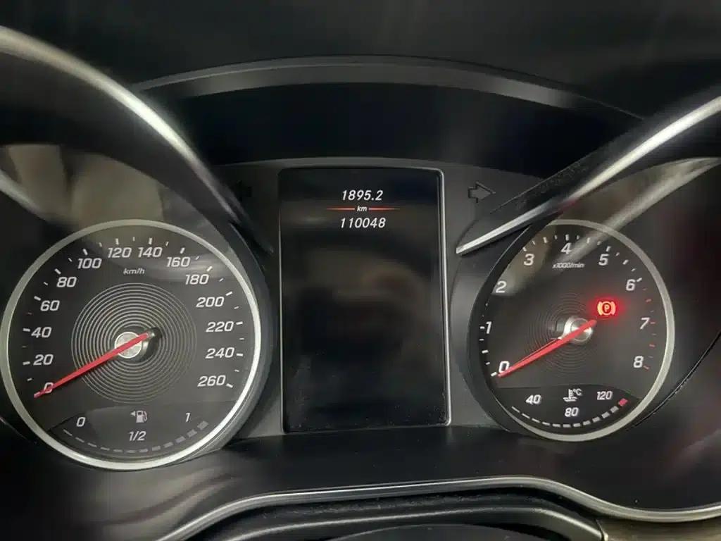 Mercedes-Benz V-Class 2021 V 260 Premium Edition — миниатюра 4