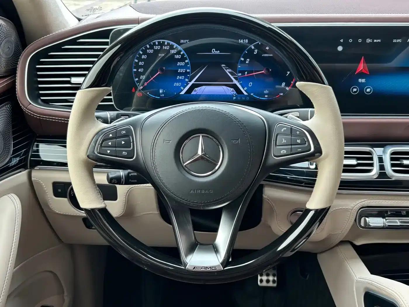 2018 Mercedes-Benz GLS 450 US Spec — миниатюра 4