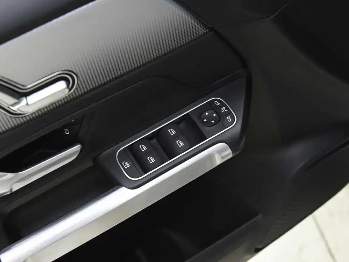 Mercedes-Benz GLB 2022 Facelift II GLB 200 Fashion Model — миниатюра 16