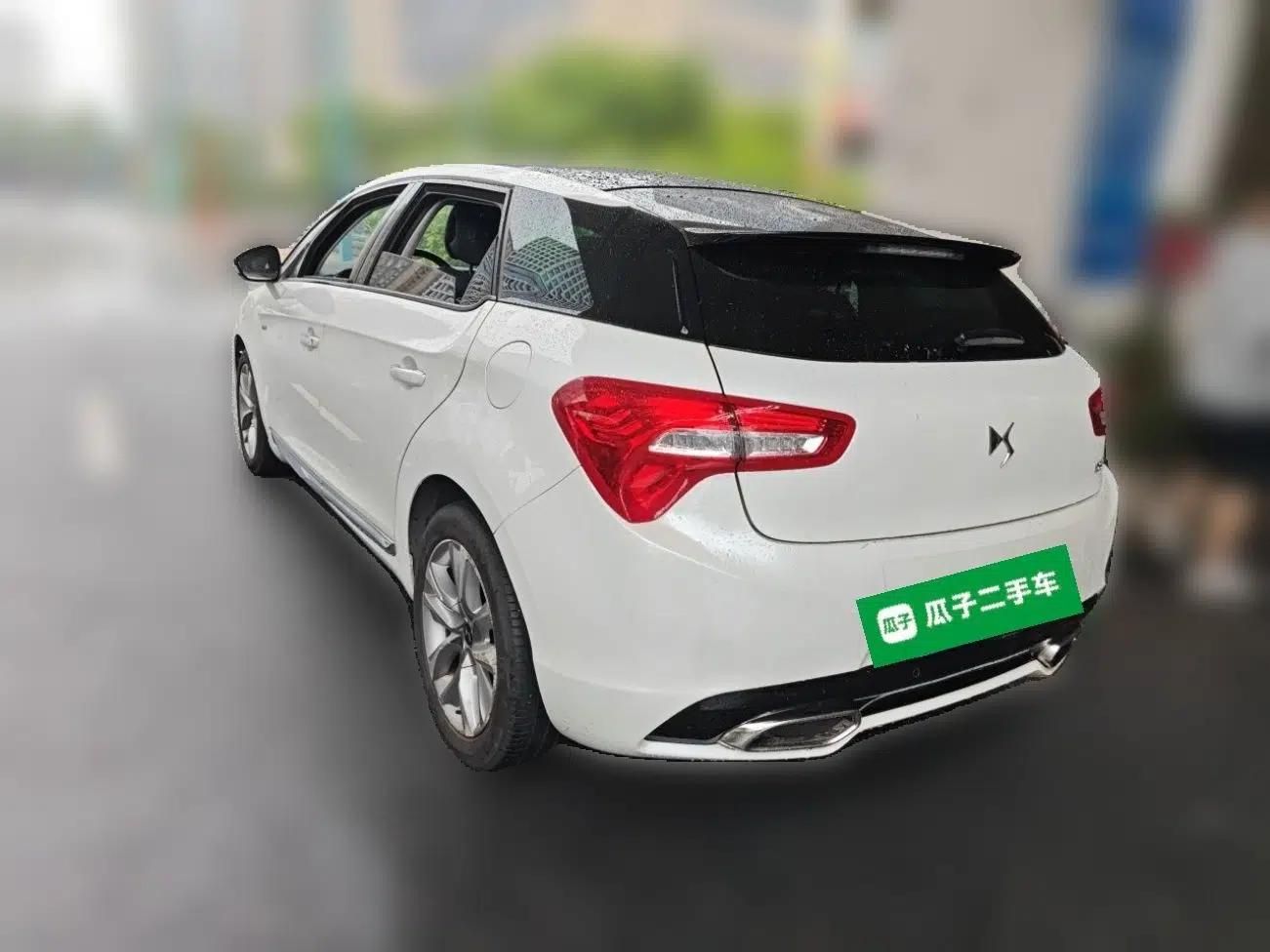 DS 5 2014 1.6T Luxury Edition THP160 — миниатюра 4