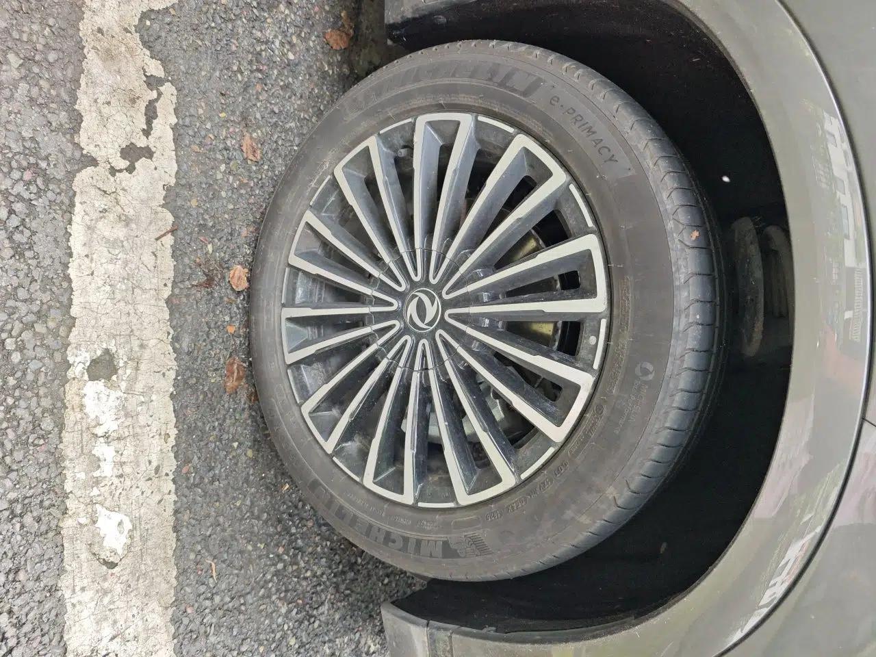 Dongfeng Aeolus L8 2025 Model 185KM Dream Edition — миниатюра 8