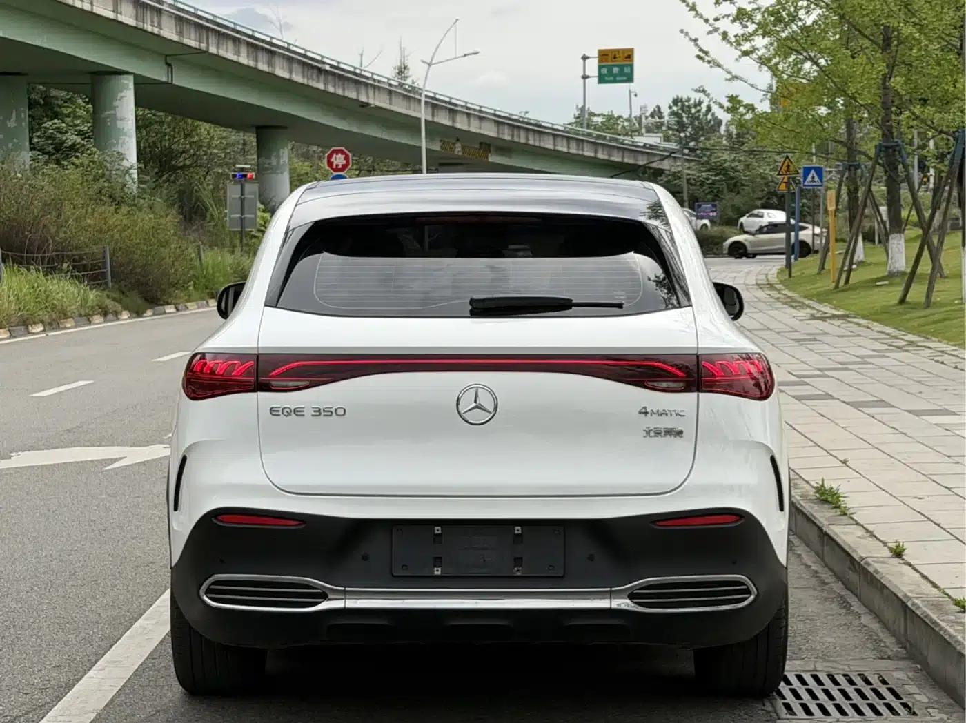 Mercedes-Benz EQE SUV 2023 350 4MATIC Luxury Edition — миниатюра 8