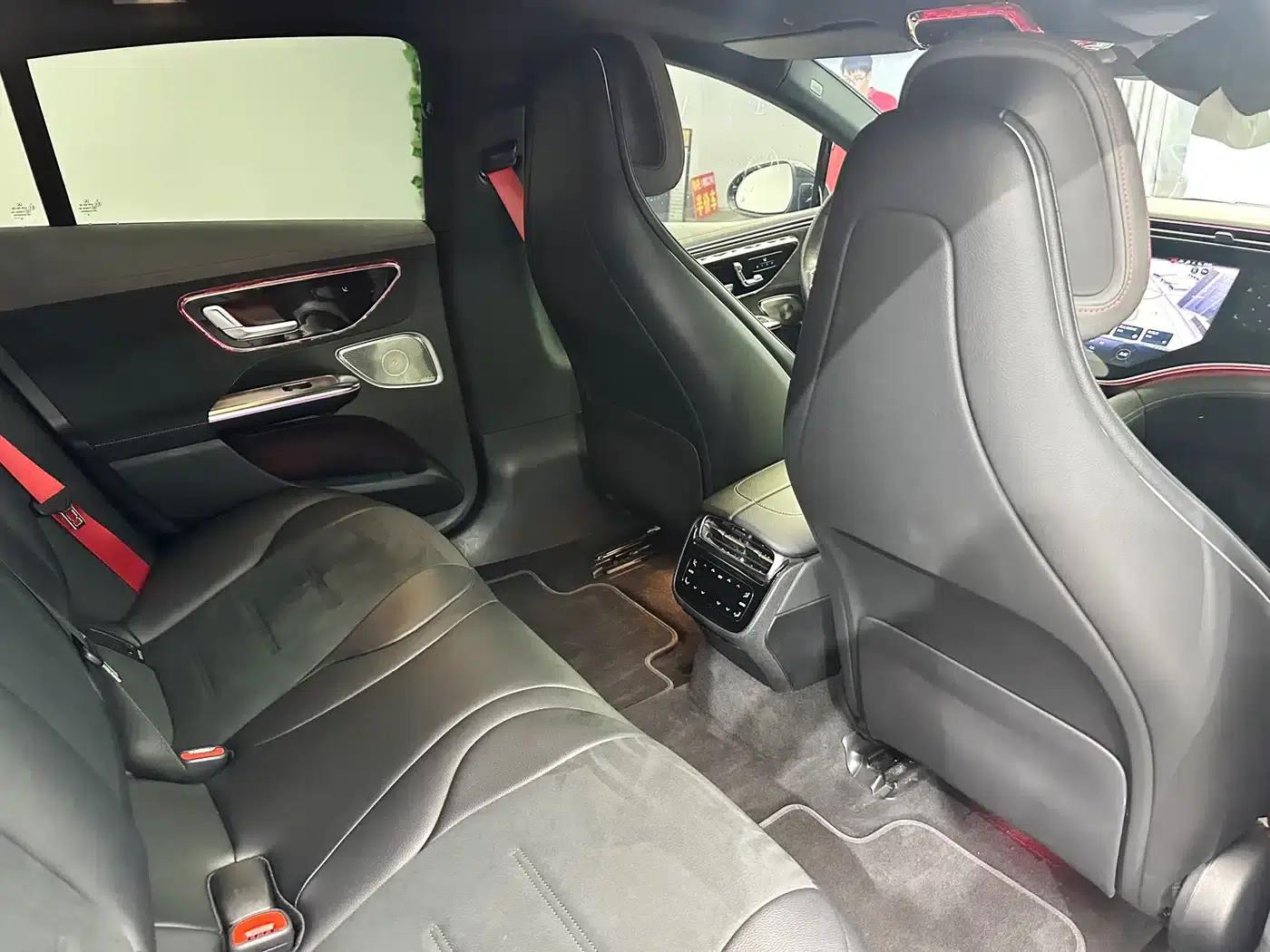 2023 Mercedes-Benz EQE AMG 53 4MATIC+ — миниатюра 17