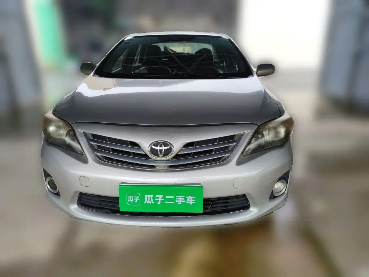 Toyota Corolla 2013 Special Edition 1.6L Automatic GL Cool Model — миниатюра 2