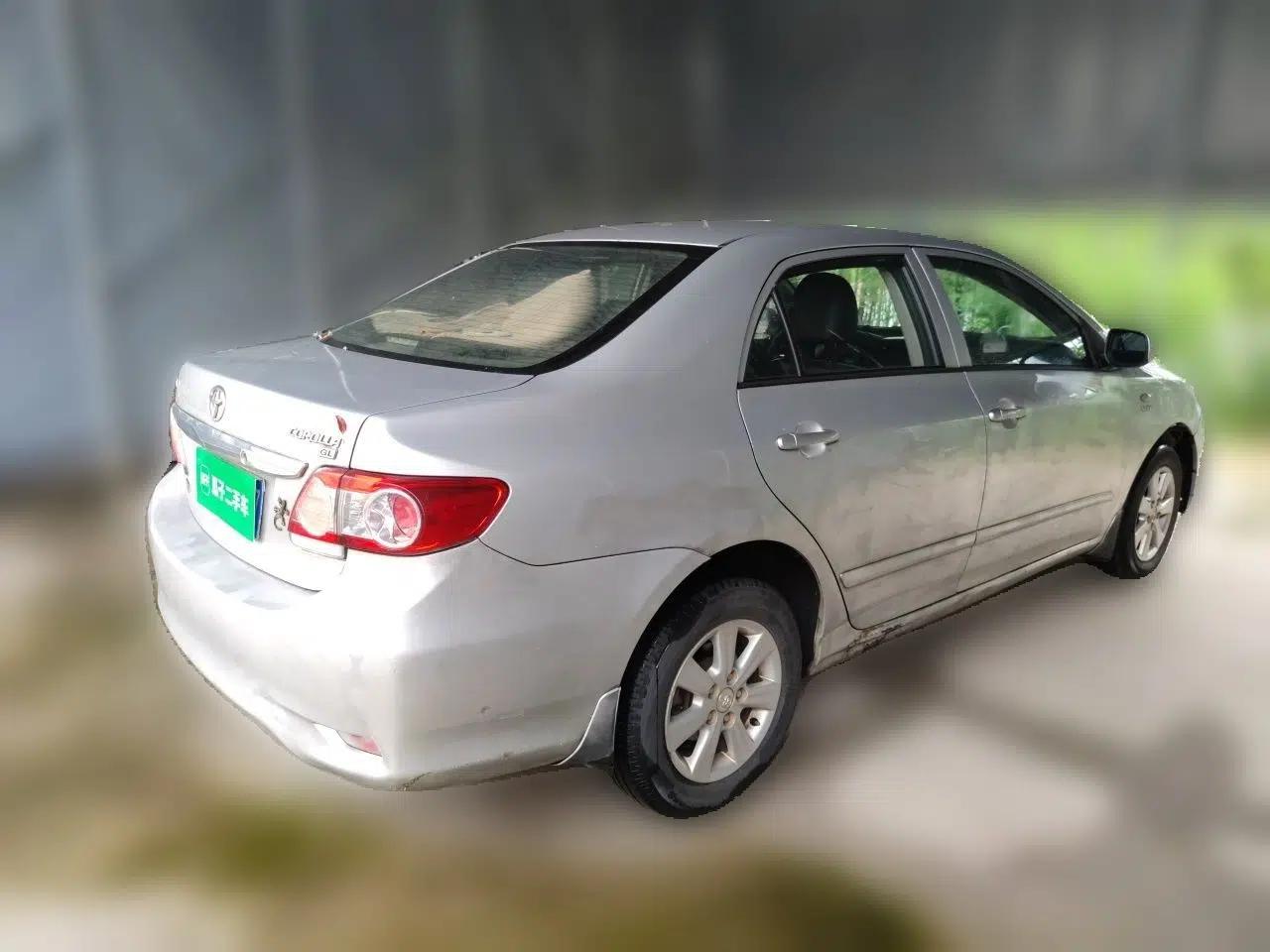 Toyota Corolla 2013 Special Edition 1.6L Automatic GL Cool Model — миниатюра 6