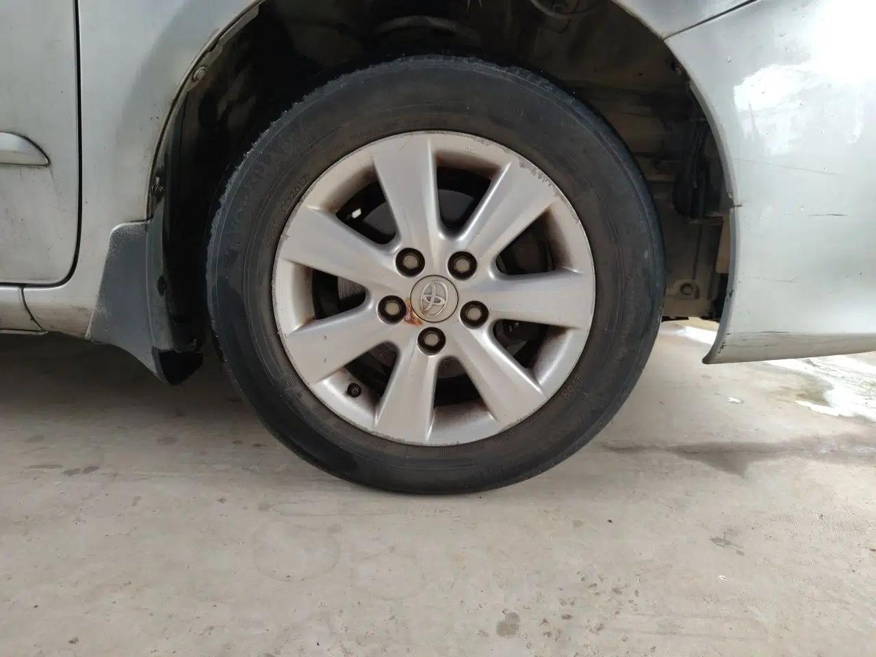 Toyota Corolla 2013 Special Edition 1.6L Automatic GL Cool Model — миниатюра 8
