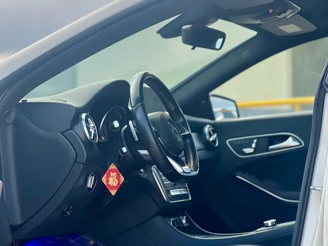 Imported Mercedes-Benz CLA 2016 CLA 220 4MATIC — миниатюра 8