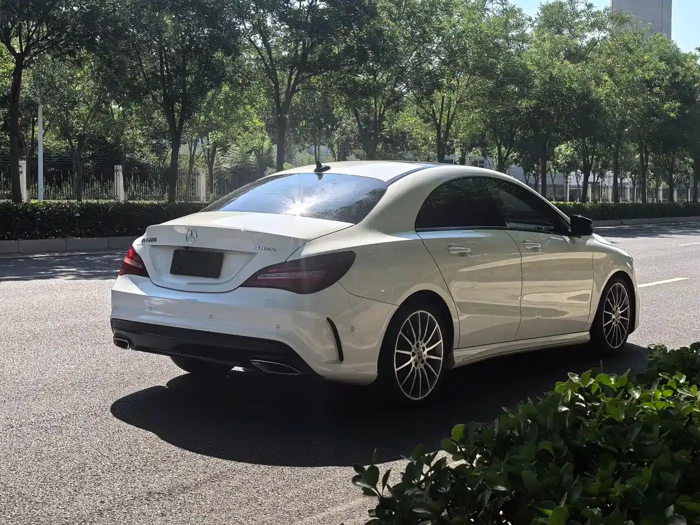 Imported Mercedes-Benz CLA 2018 CLA 220 4MATIC — миниатюра 4