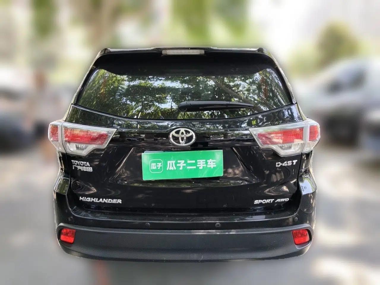 Toyota Highlander 2015 2.0T Four-Wheel Drive Luxury Edition 7-Seater — миниатюра 5