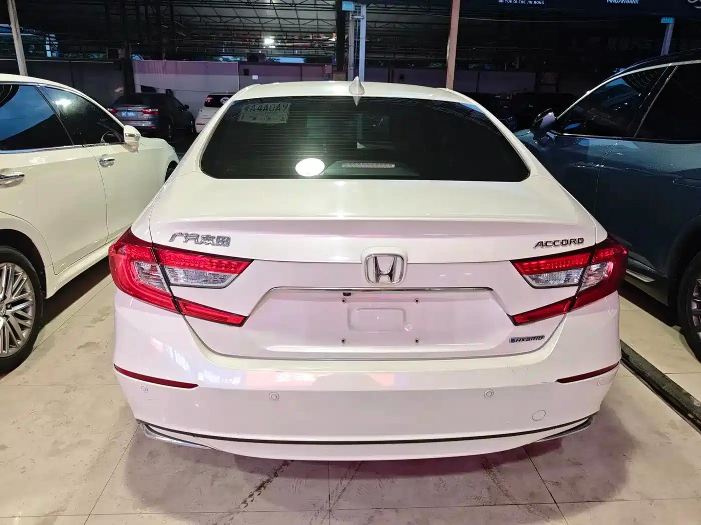 2018 Honda Accord Hybrid 2.0L Elite Edition (National V Emission Standard) — миниатюра 3