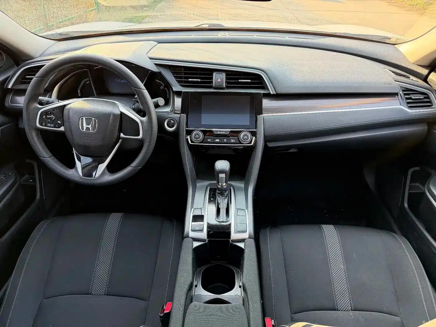 2019 Civic 220TURBO CVT Sporty Edition (China VI Emission Standard) — миниатюра 10