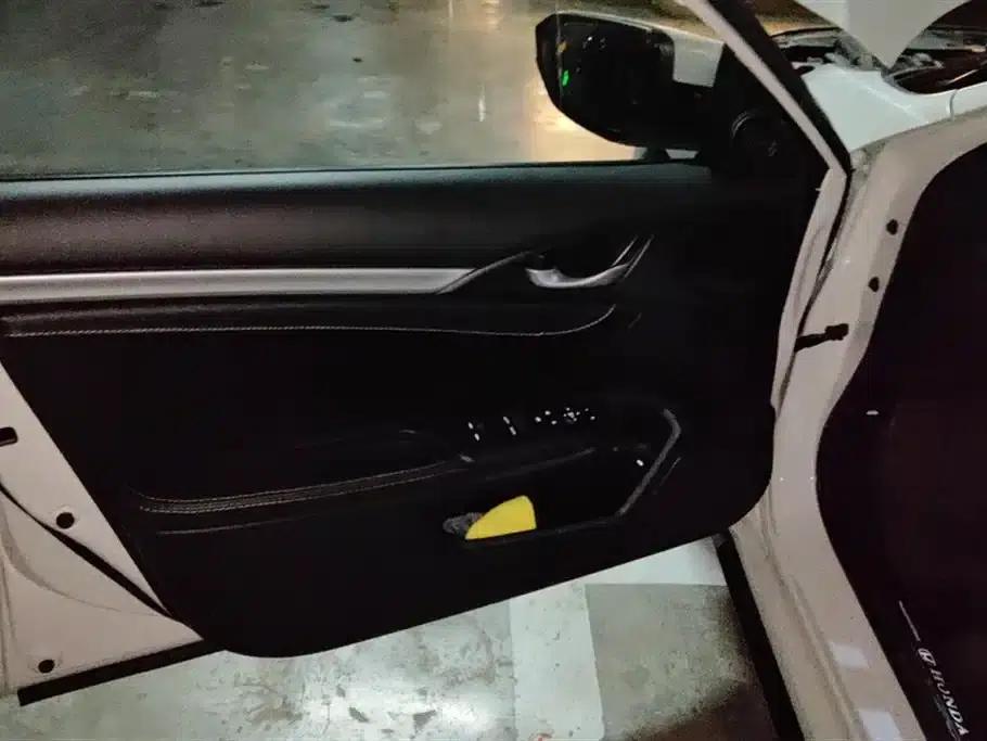 Civic 2019 220TURBO CVT Sport Edition (China VI Emission Standard) — миниатюра 7