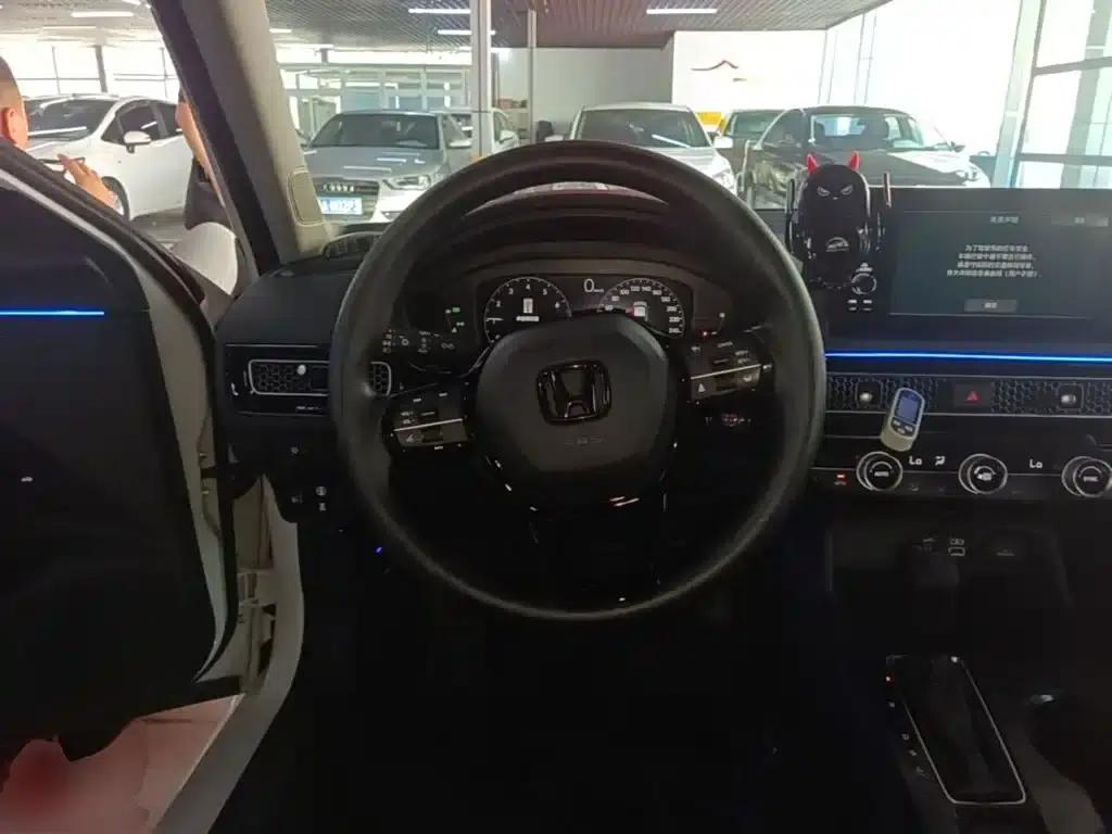 2022 Civic 240TURBO CVT Sport Edition — миниатюра 11