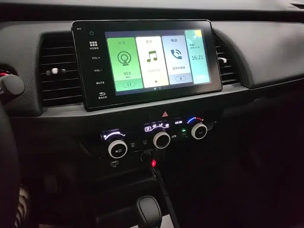 Honda Fit 2021 1.5L CVT Trend Edition — миниатюра 13