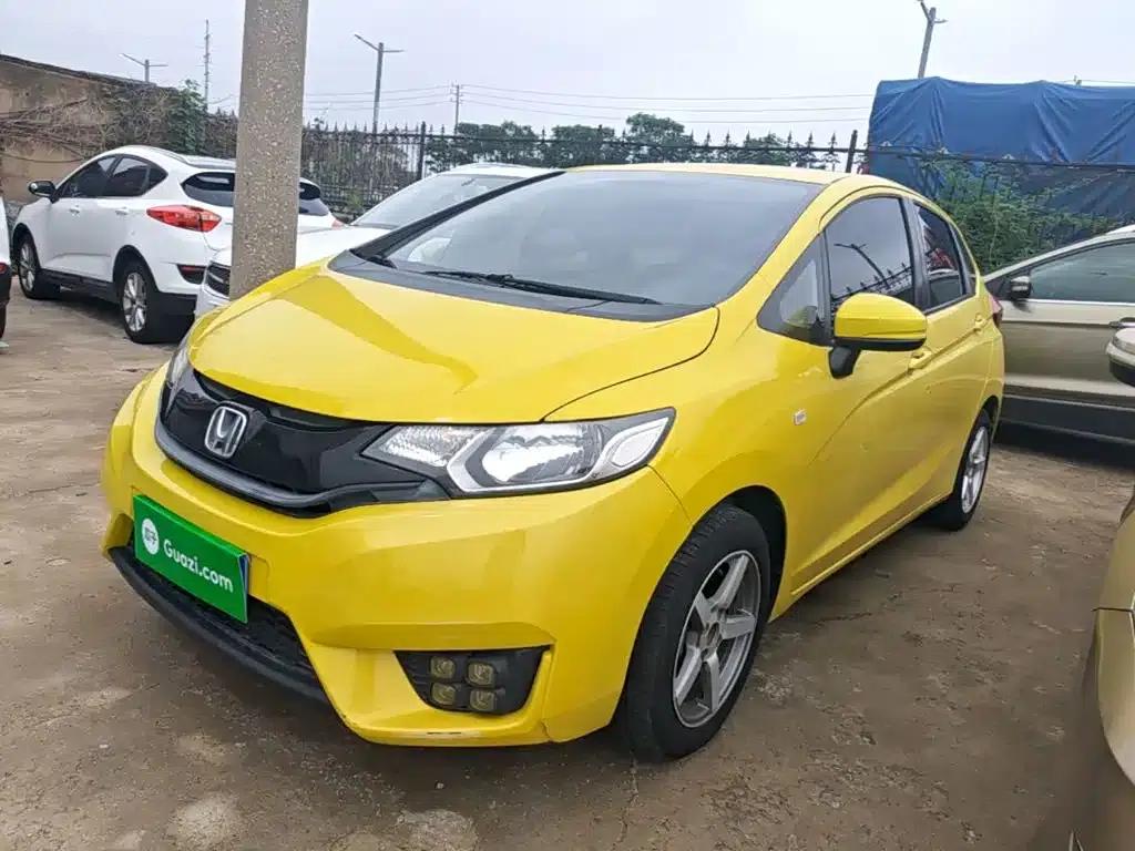 Honda Fit 2016 1.5L LXS CVT Comfort Sunroof Edition — миниатюра 1
