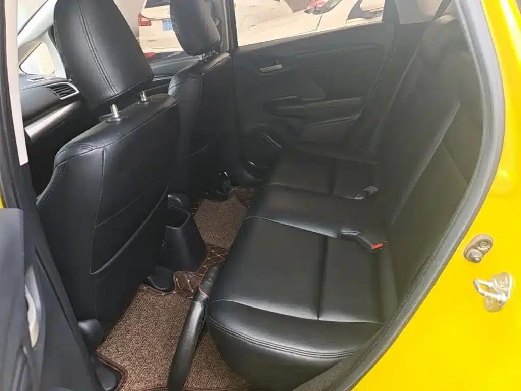 Honda Fit 2016 1.5L LXS CVT Comfort Sunroof Edition — миниатюра 17
