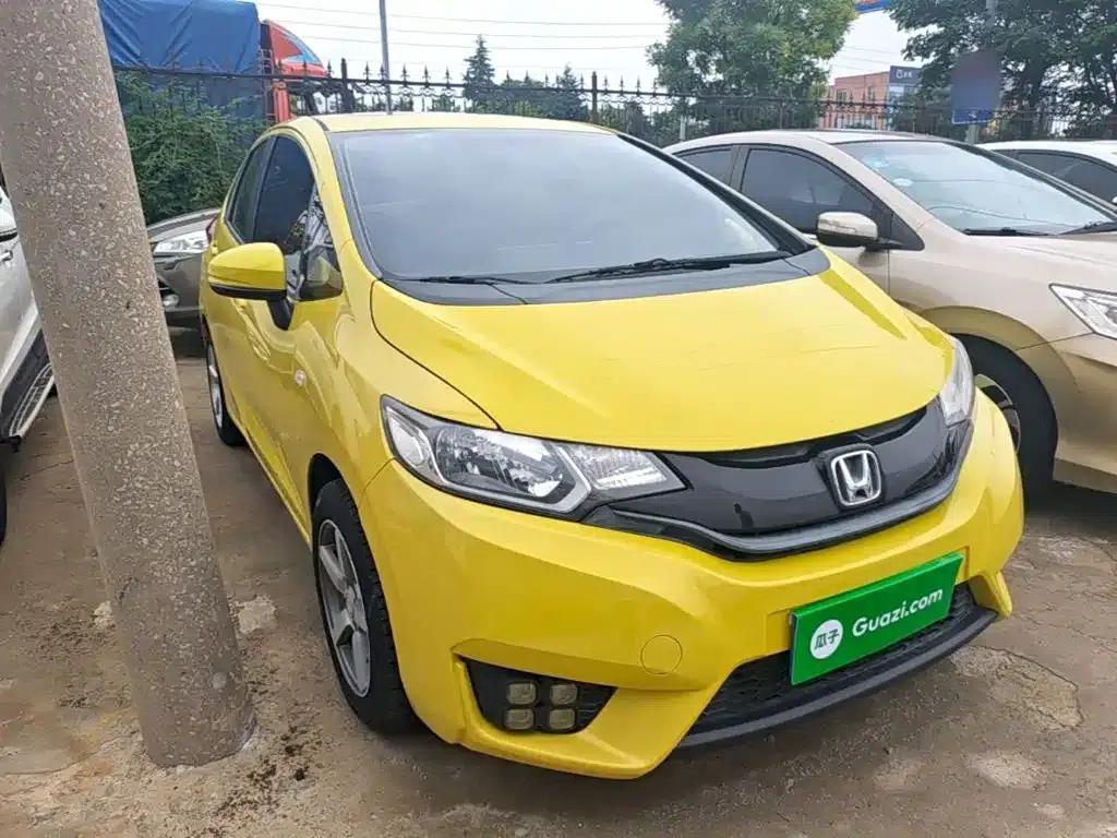 Honda Fit 2016 1.5L LXS CVT Comfort Sunroof Edition — миниатюра 4
