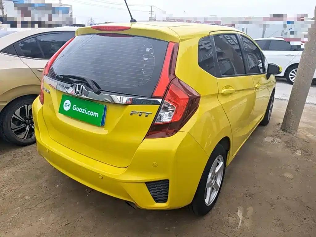 Honda Fit 2016 1.5L LXS CVT Comfort Sunroof Edition — миниатюра 7