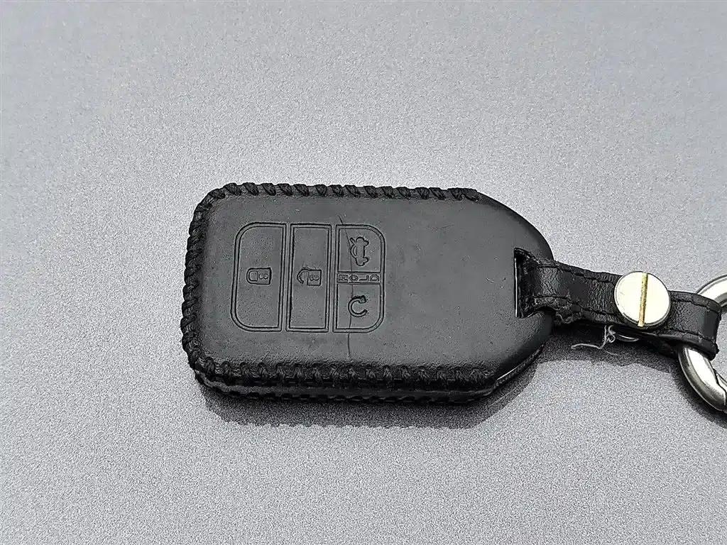 2017 Honda Avancier 240TURBO 2WD Premium Edition — миниатюра 19