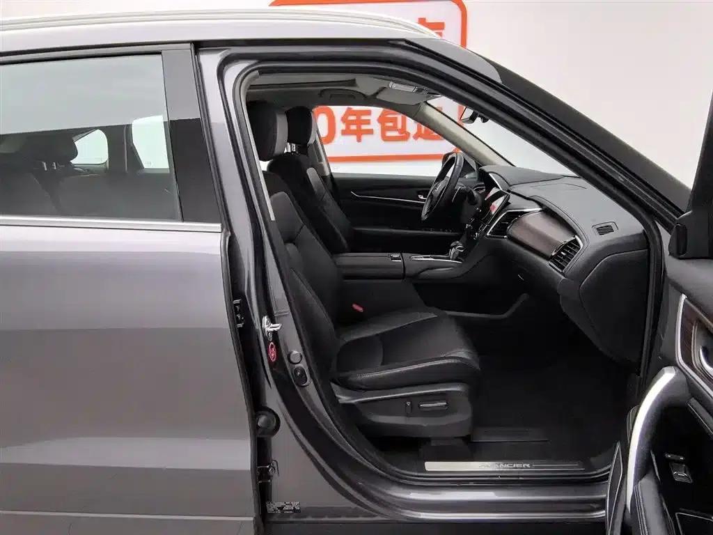 2017 Honda Avancier 240TURBO 2WD Premium Edition — миниатюра 23
