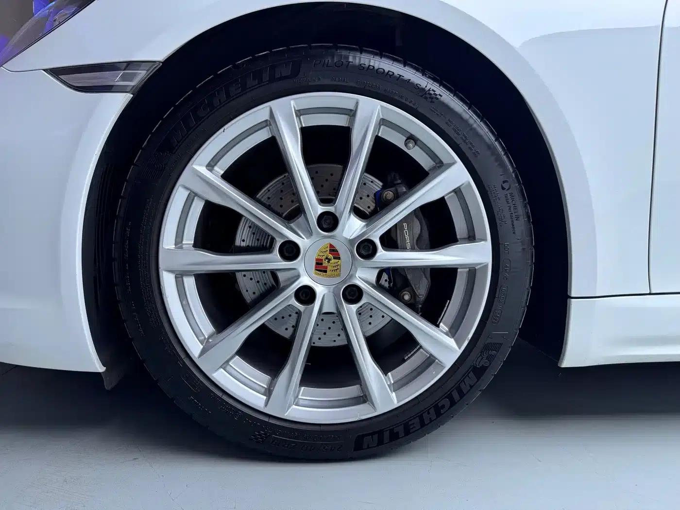 2016 Porsche 718 Boxster 2.0T — миниатюра 12