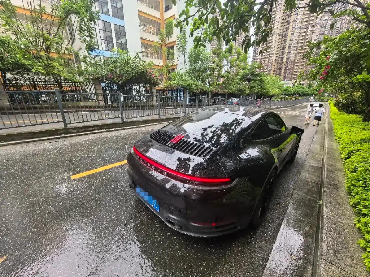 Porsche 911 2020 Carrera 3.0T — миниатюра 3