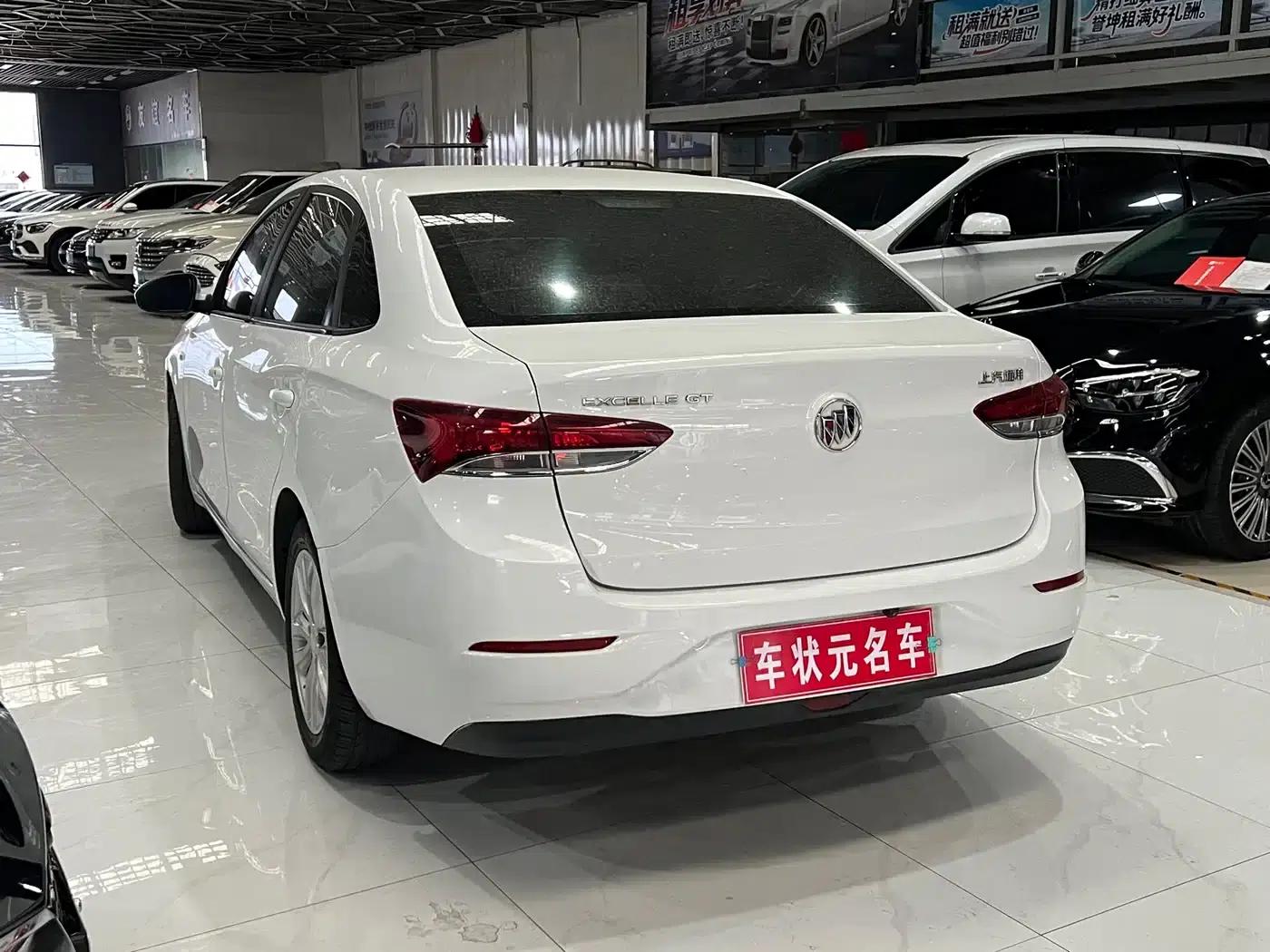 Buick Excelle 2021 Facelift Classic 1.5L Automatic Elite — миниатюра 3