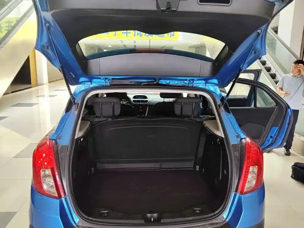 2015 Buick Encore 1.4T Automatic 2WD Urban Elite — миниатюра 19