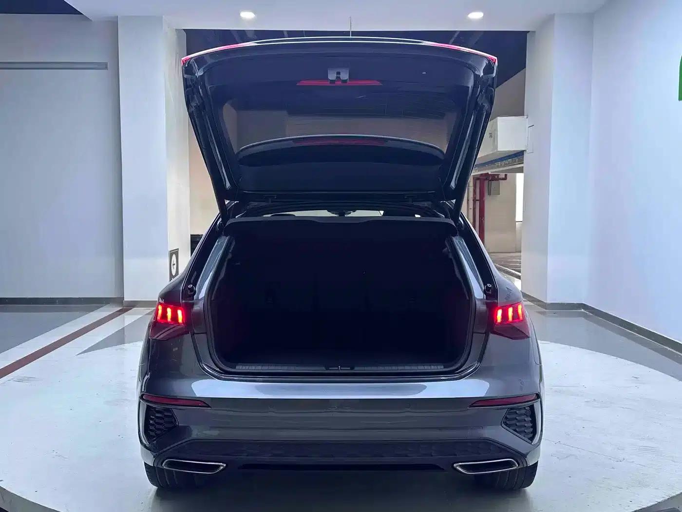 Audi A3 2021 Sportback 35 TFSI Fashion Sport — миниатюра 6