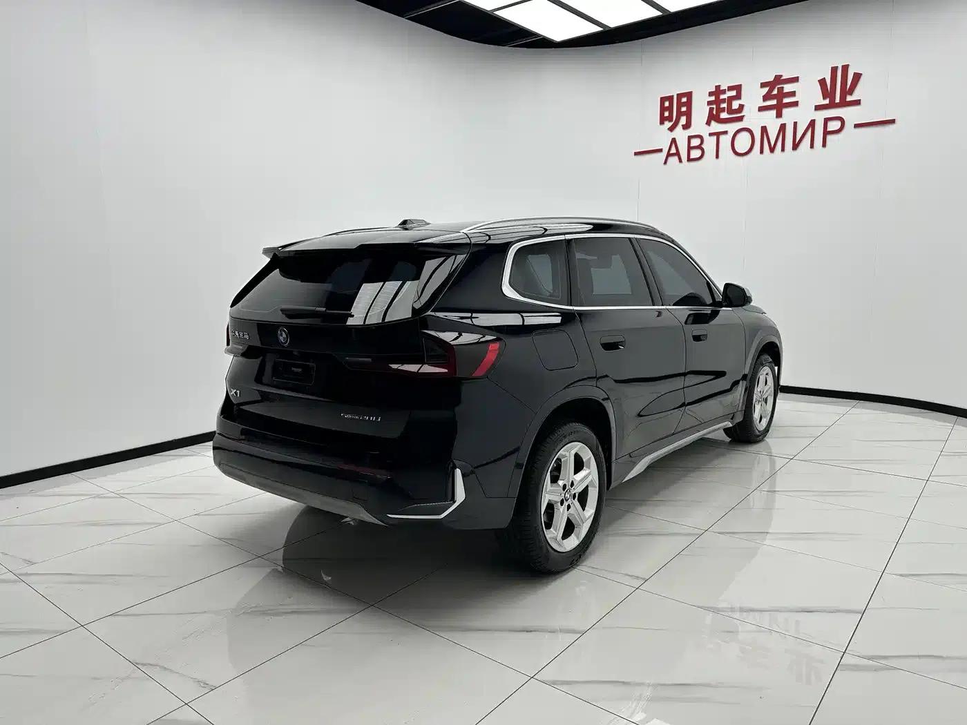 2023 BMW X1 sDrive20Li X Design Package — миниатюра 9