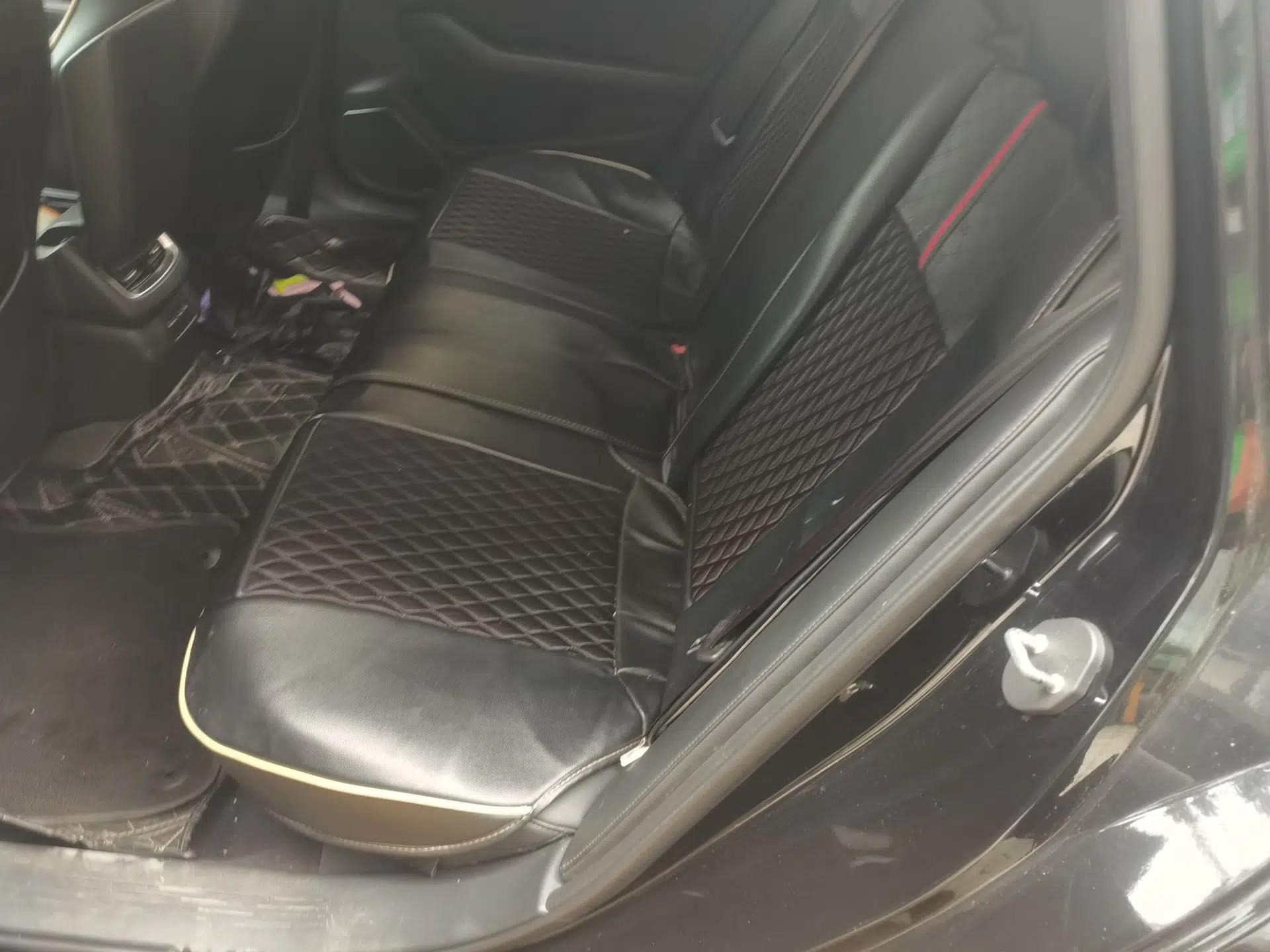 Hongqi H5 2020 1.8T Automatic Smart Connect Flagship Edition — миниатюра 17