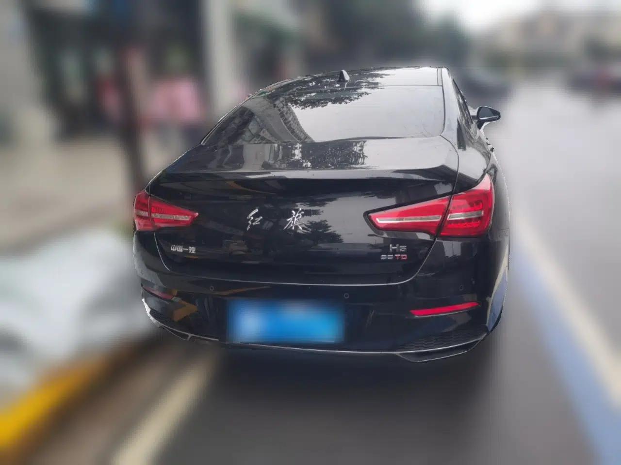 Hongqi H5 2020 1.8T Automatic Smart Connect Flagship Edition — миниатюра 5