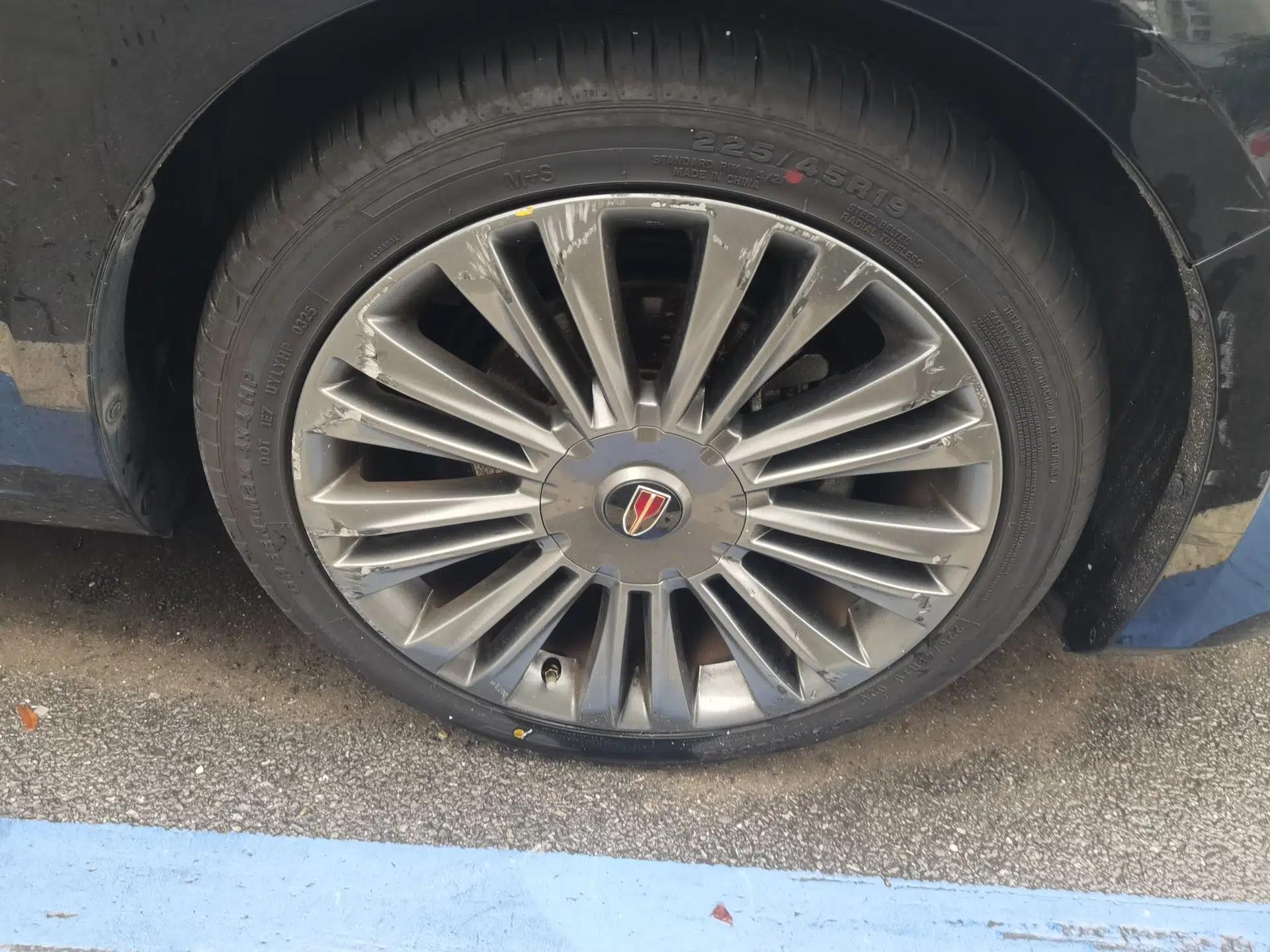 Hongqi H5 2020 1.8T Automatic Smart Connect Flagship Edition — миниатюра 8