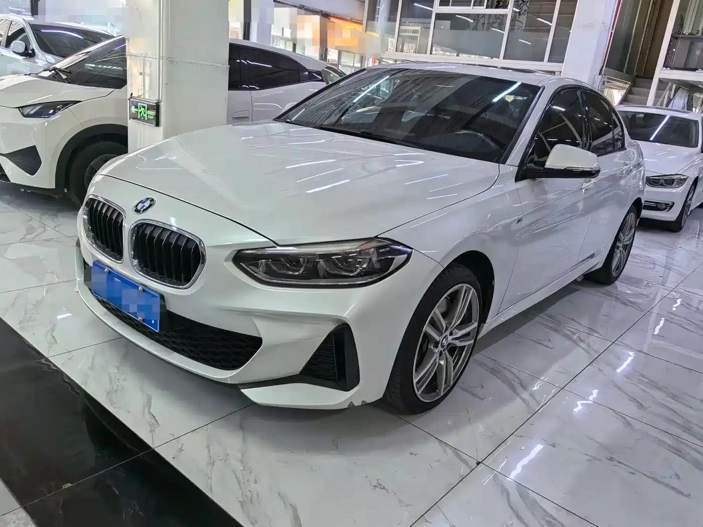 2020 BMW 1 Series 125i Leading M Sport Package — миниатюра 1
