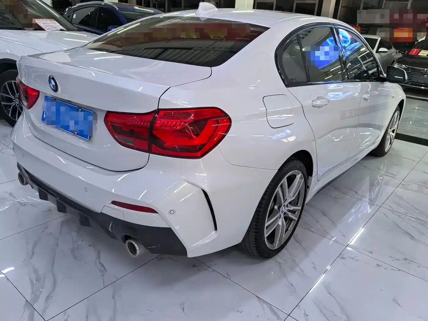 2020 BMW 1 Series 125i Leading M Sport Package — миниатюра 6