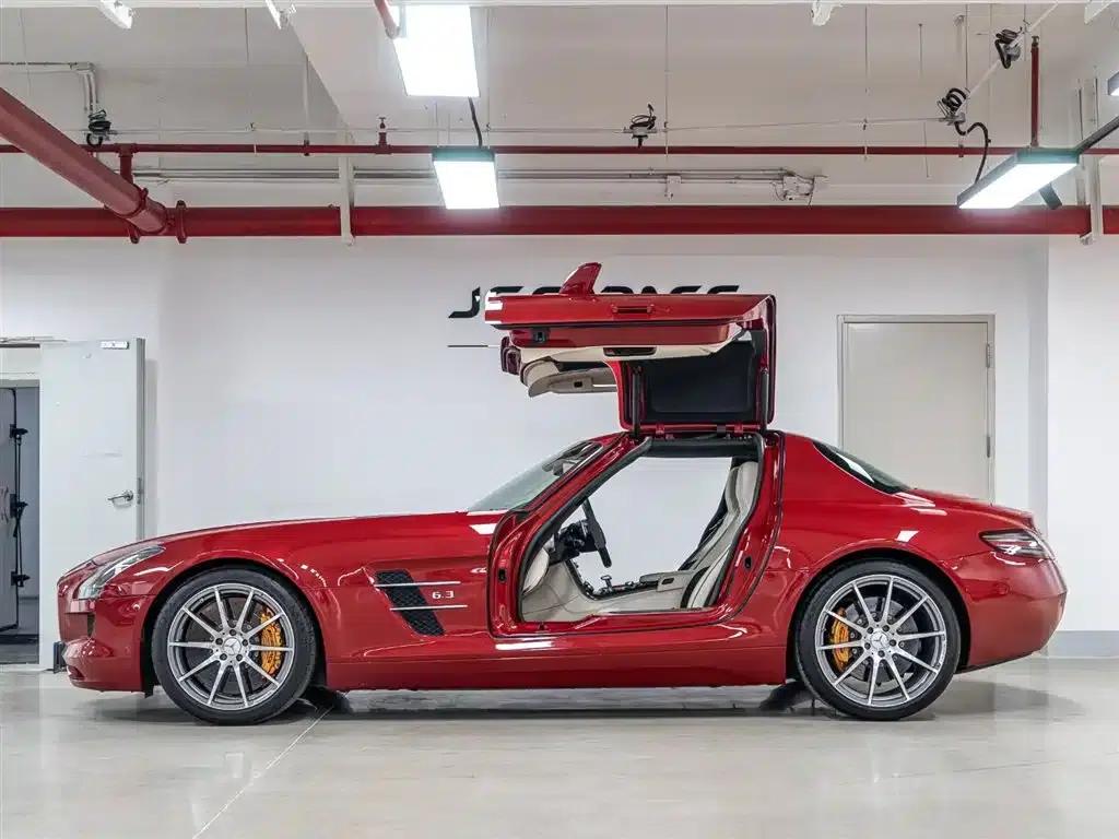 2011 Mercedes-Benz SLS AMG — миниатюра 4