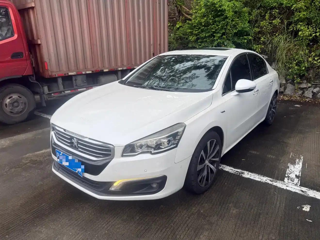 Peugeot 508 2015 1.8THP Automatic Flagship Edition — миниатюра 1