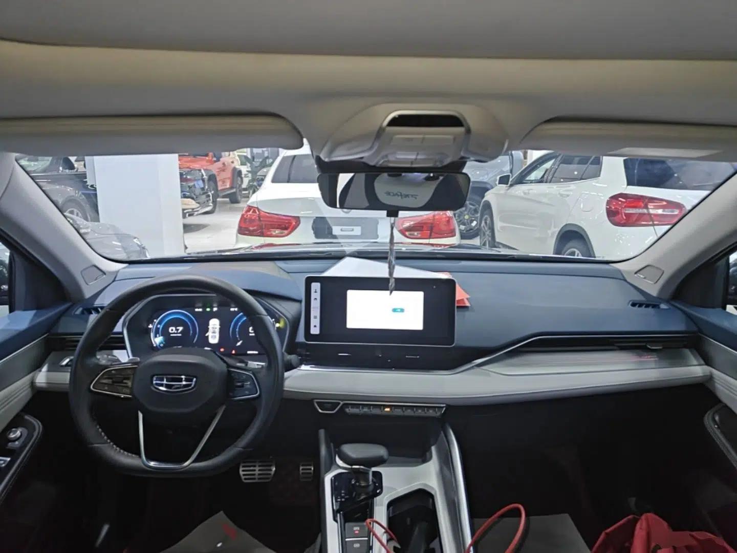 Geely Auto Preface 2023 2.0TD Prestige Version — миниатюра 12
