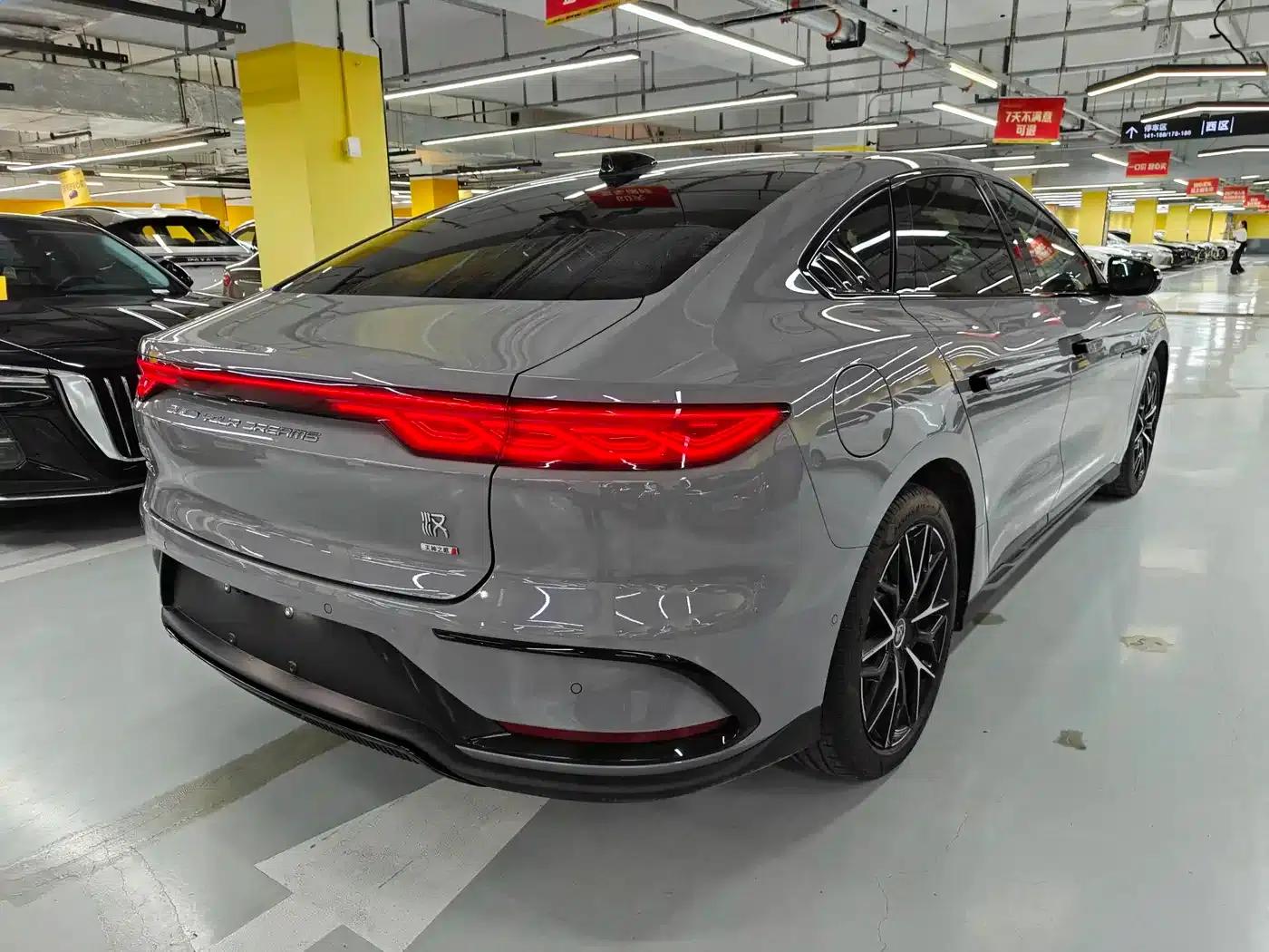 Han 2025 DM-i 125KM Premium Edition — миниатюра 10