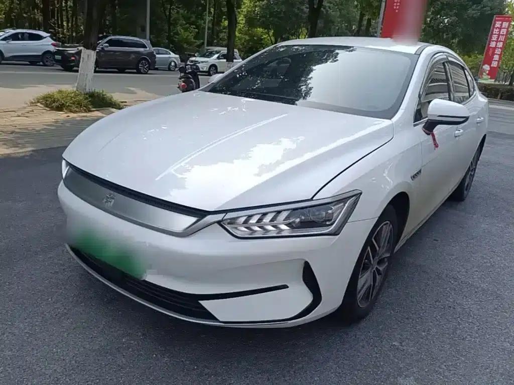 Qin PLUS 2023 Champion Edition EV 510KM Leading Model — миниатюра 2