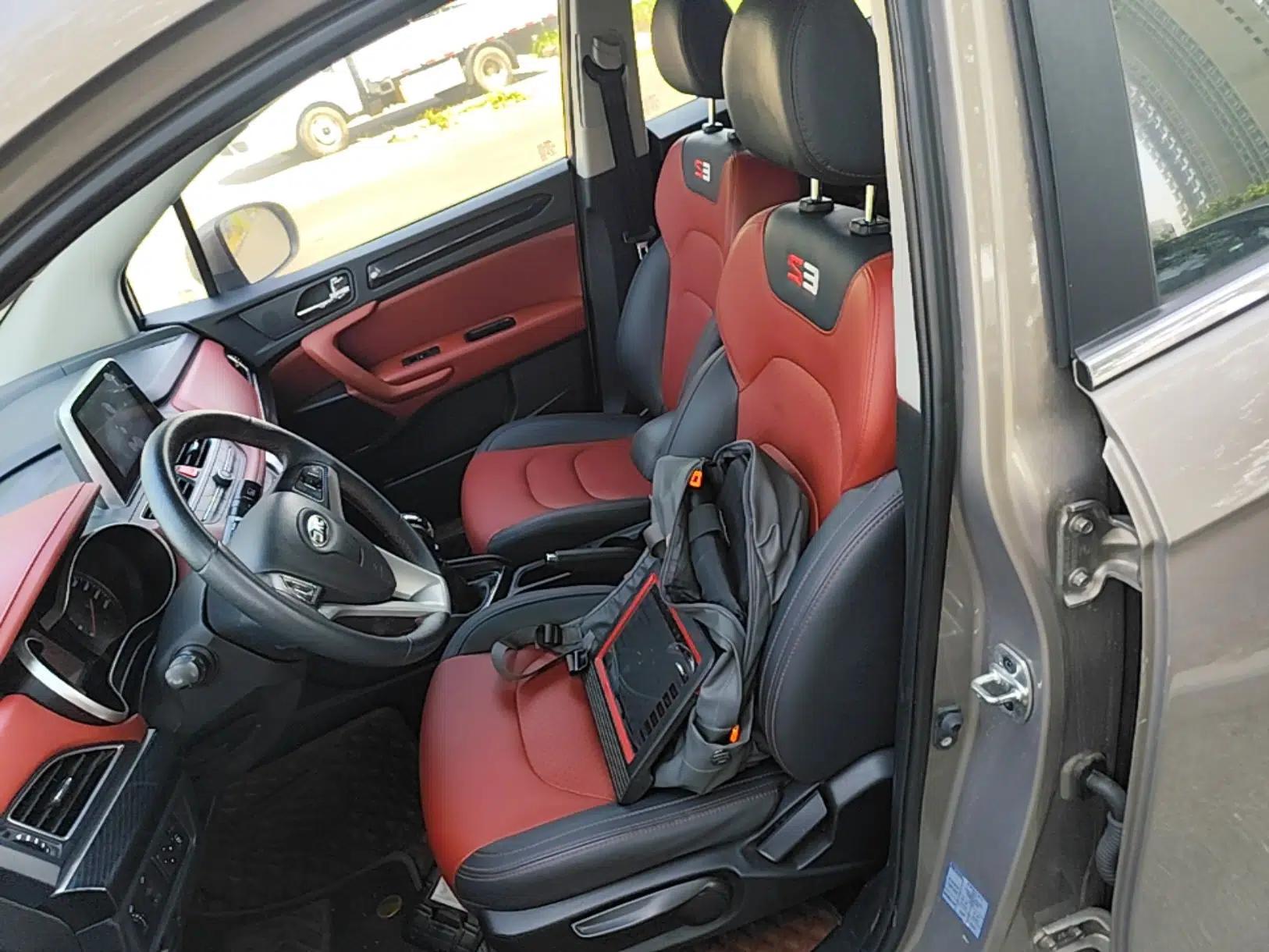 JAC Group Refine S3 2017 1.6L Manual Luxury Smart Model — миниатюра 17