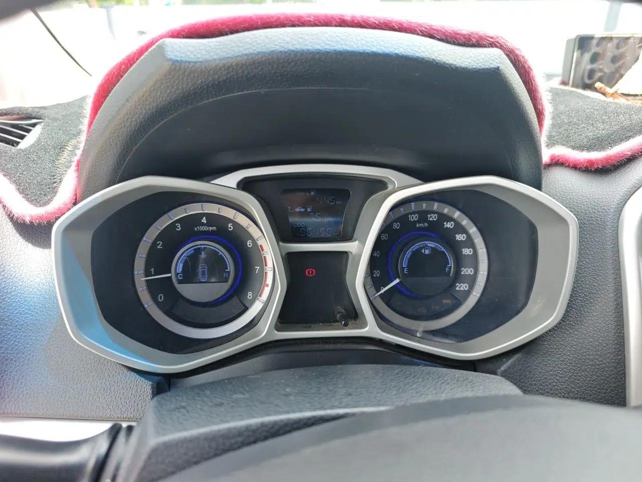 JAC Group Refine S3 2016 1.5L Manual Luxury Smart Version — миниатюра 11