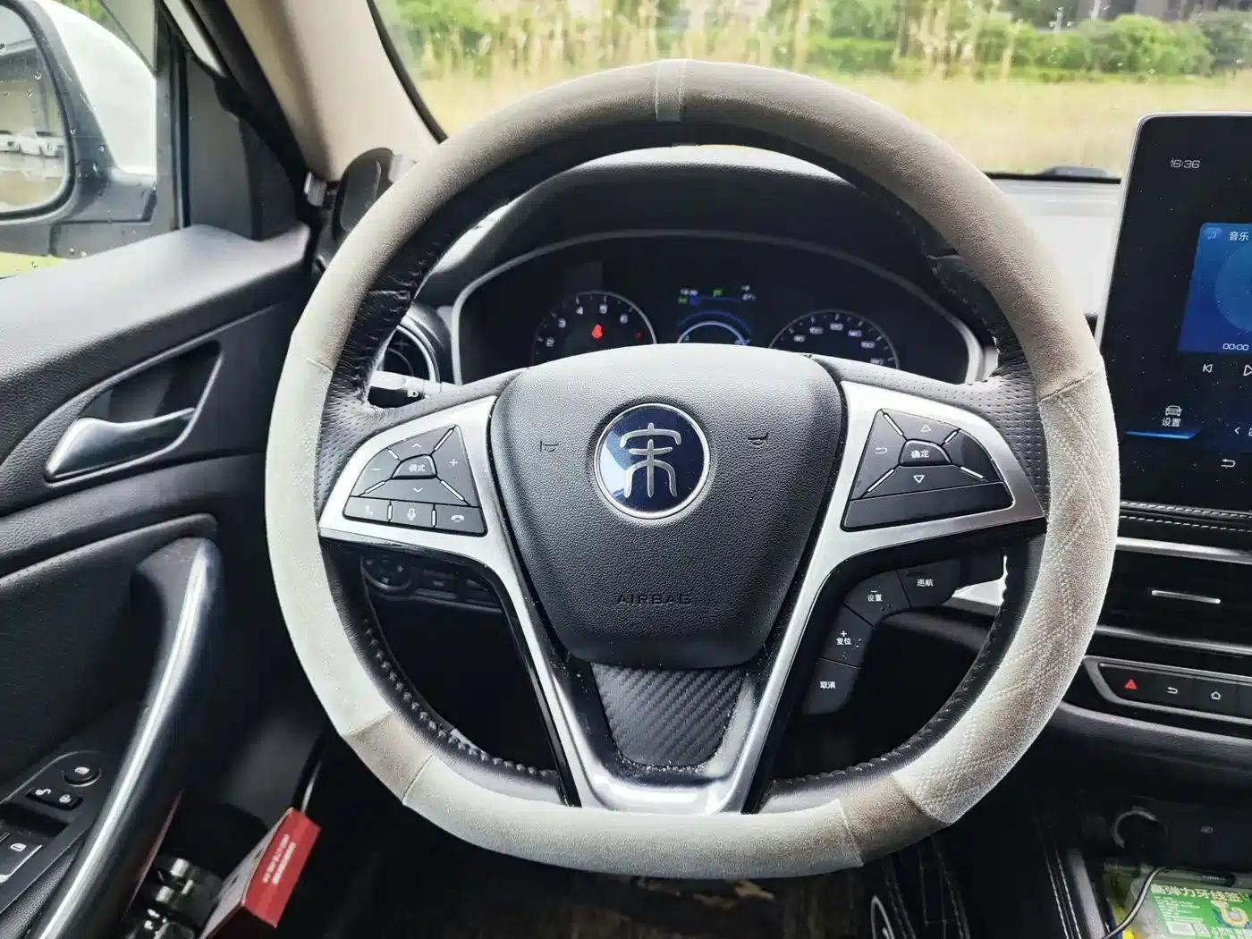 Song 2019 1.5TI Automatic Intelligent Connected Dynamic Edition — миниатюра 12