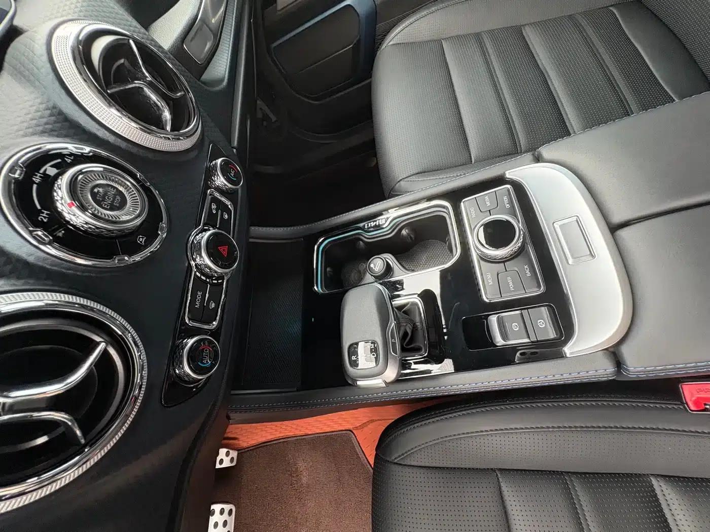 Beijing BJ40 2024 2.0D Blade Hero Glory Edition — миниатюра 9