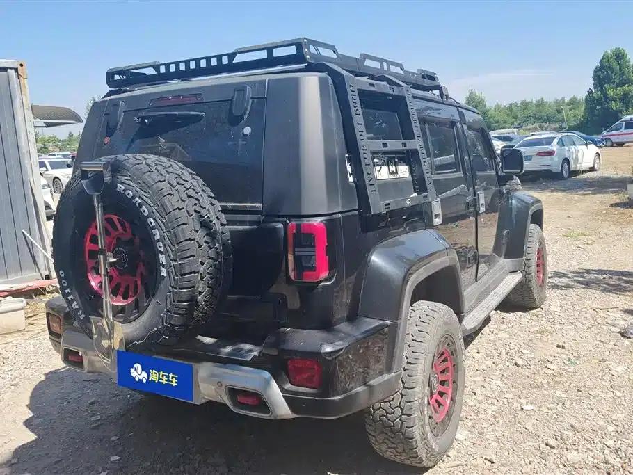 Beijing BJ40 2020 2.0T Automatic 4WD City Hunter Supreme Edition — миниатюра 3